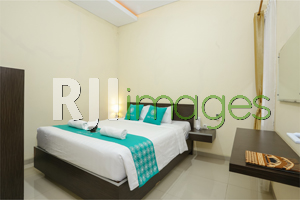 Kamar tidur dengan dekorasi minimalis modern